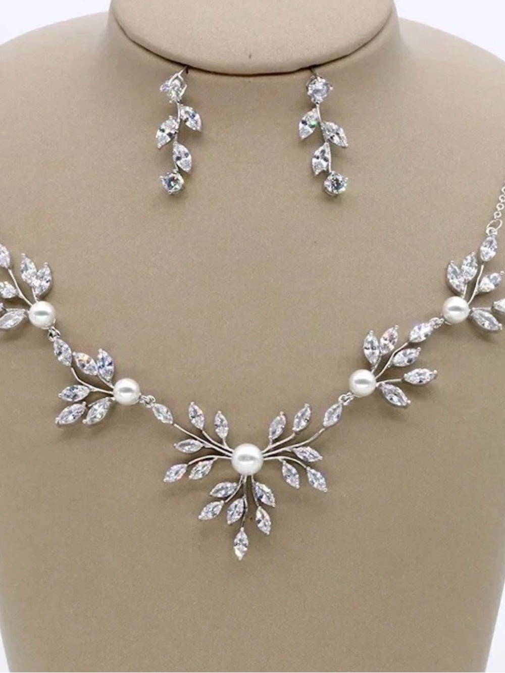 ✨ Elegant Bridal Crystal & Pearl Jewelry Set ✨